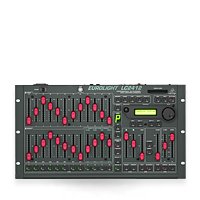 Ovladače pro světelnou techniku